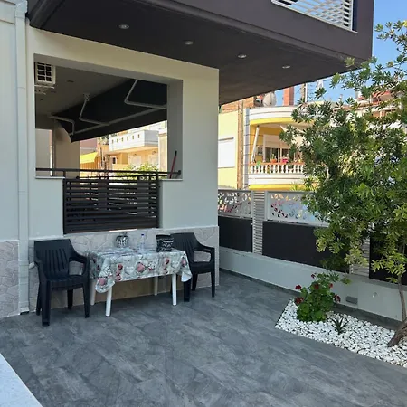 شقة Aretousa - Center Luxury 3 Néa Péramos